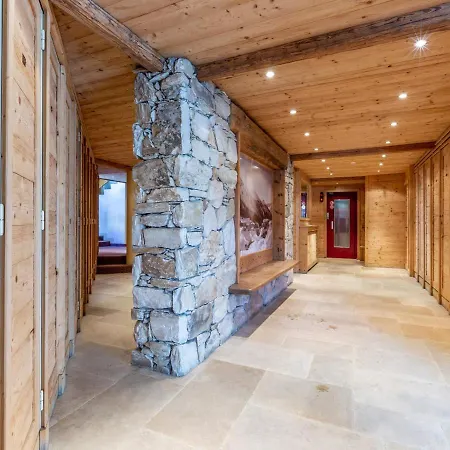 Daire Elegant 3 Pieces Renove Avec Balcon, Coeur De Val-d'isere, Proche Commodites - Fr-1-694-1 *